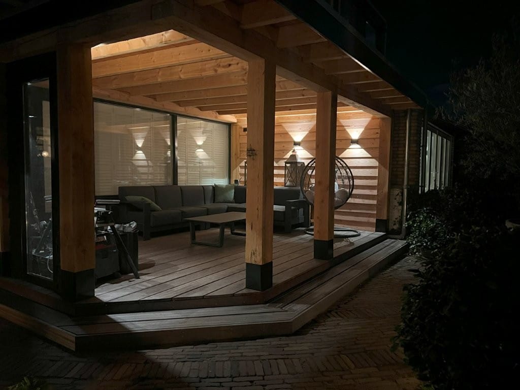 Veranda Jim