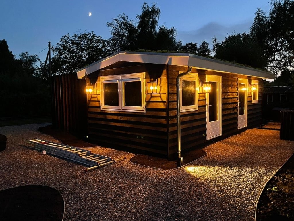 Verbouw Vakantiehuisje, Reeuwijk